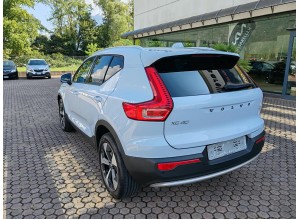VOLVO XC40 CORE B3 KM ZERO 08/2026 5 ANNI DI GARANZIA